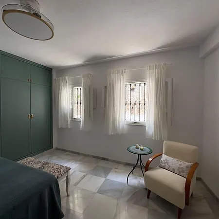 Zahara Al-qasr Holiday home *